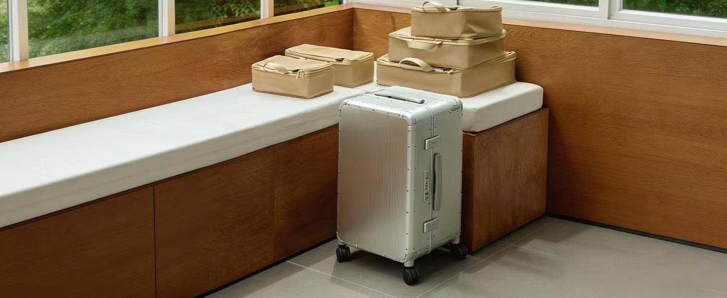 Voyager Zipperless Aluminum Frame Carry-On Grey product detail 1